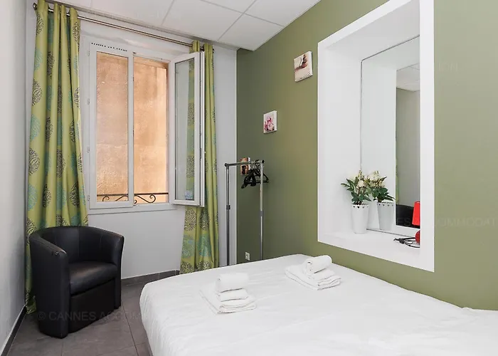 Aout 32 Διαμέρισμα Κάννες