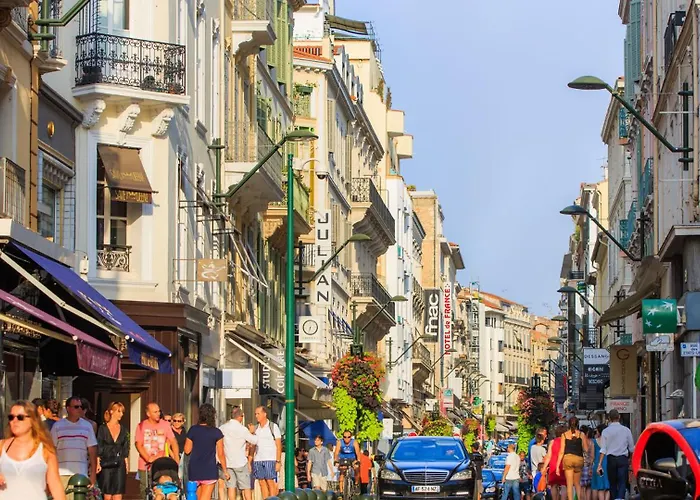 Aout 32 Διαμέρισμα Κάννες